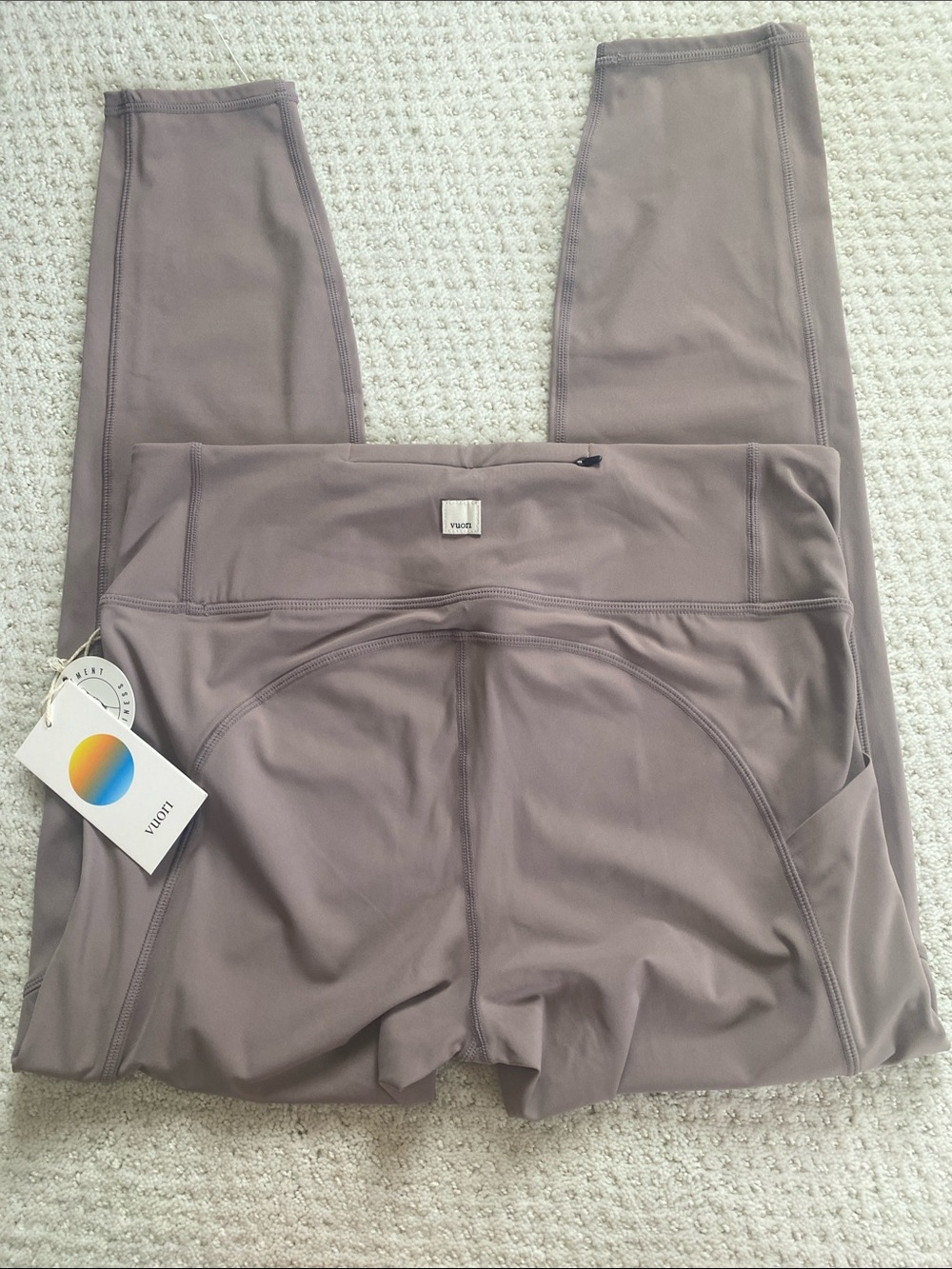 NWT Vuori Stripe Leggings, size Large - Picture 4 of 4